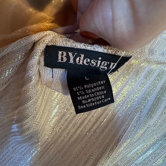 NWT  V-Neck BLUSH/GOLD  Shimmer Tie-Sleeve Top    LARGE    #K - Picture 7 of 9